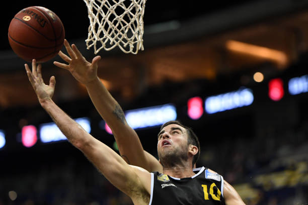 赫尔及高层 赫尔及高层