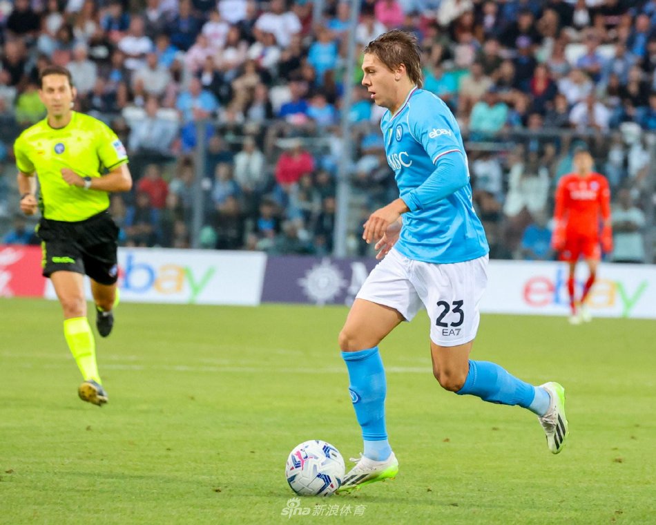 凌晨开球的 凌晨开球的