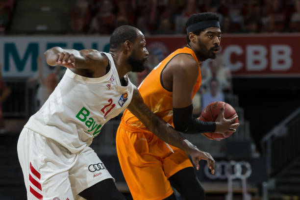 再见王子！科隆传奇波多尔斯基在自己的退役纪念赛中含泪告别