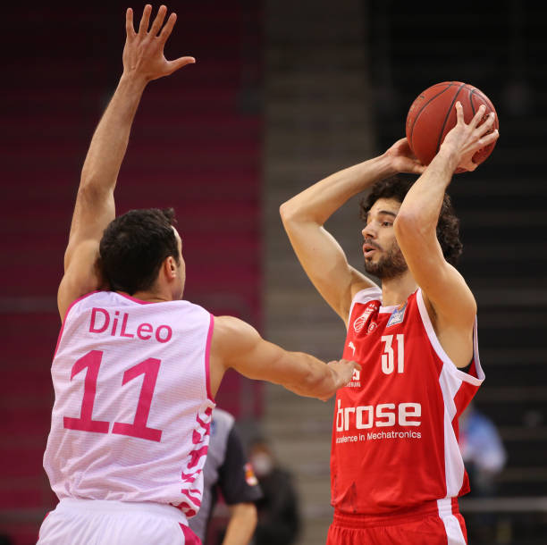 勇士vs开拓者前瞻：阿夫迪亚缺阵，勇士力争避免被横扫